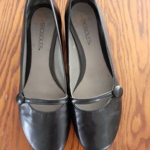 AEROSOLES, black leather comfortable mary jane
